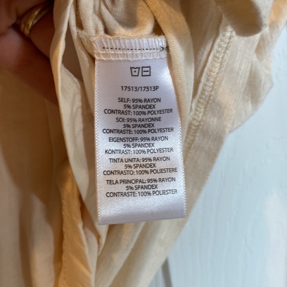 Anthropologie Dolan Cream Colored Faux Wrap Style Top Size M - Picture 3 of 5